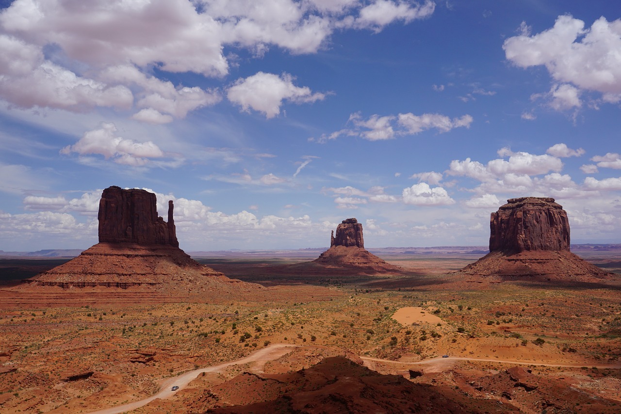 Monument Valley 