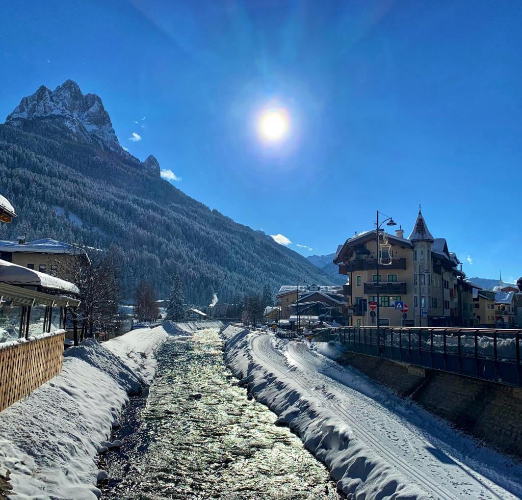 Pozza di Fassa, Val di Fassa e Dolomiti in inverno. in viaggio con alida travel 